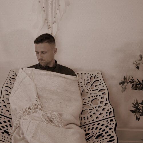 “Isolation i parforhold – følelsesmæssig afstand mellem par”